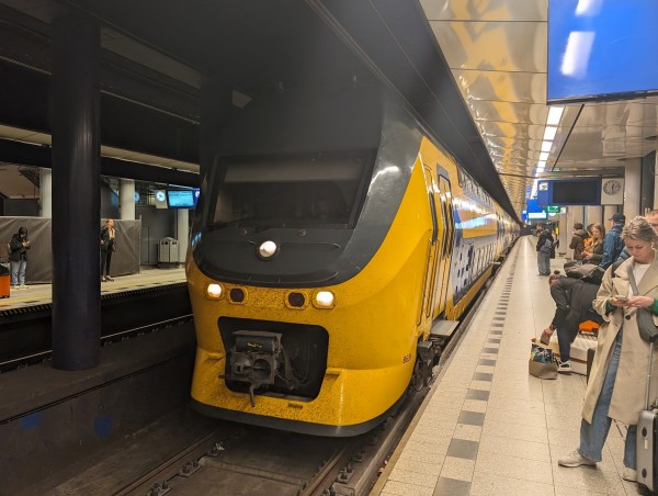 NS VIRM train arriving at Amsterdam Schiphol train station